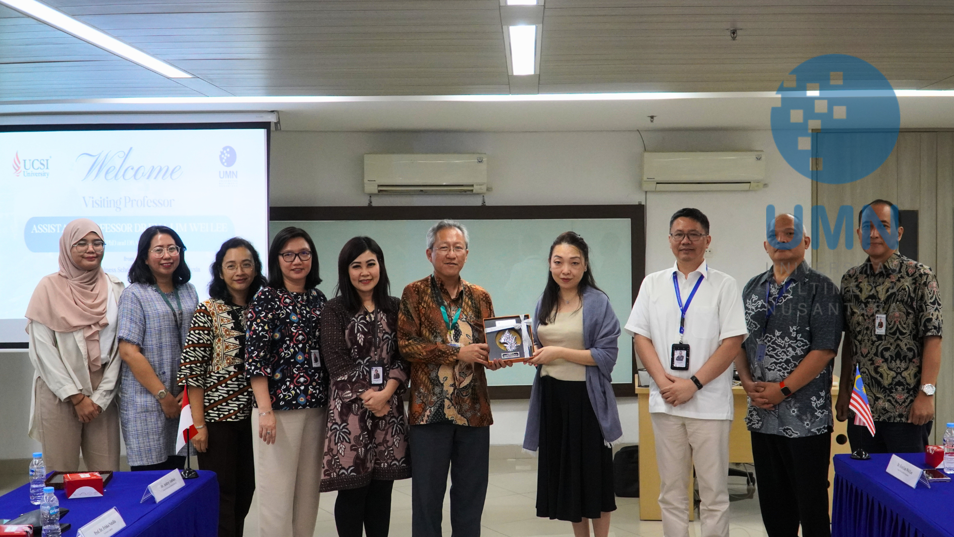 Visiting Professor Dr. Eva Lim UCSI Malaysia ke Universitas Multimedia ...